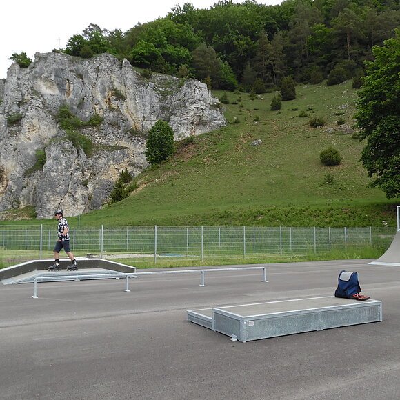Im Frühjahr 2020 neu eröffnet - der Skaterplatz in Dollnstein