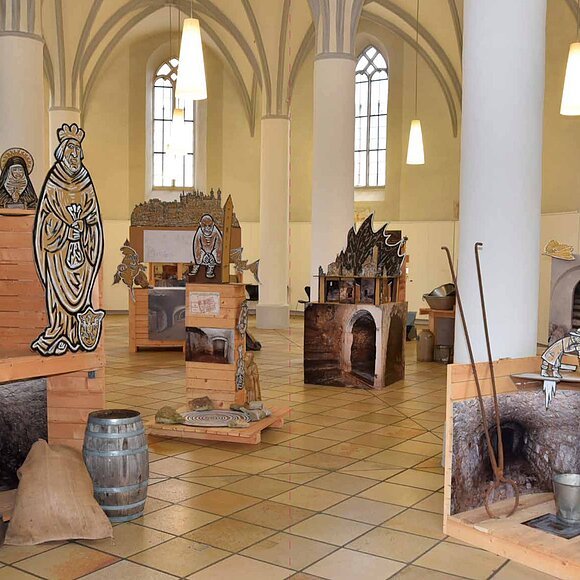 Überblick über die Ausstellung "Kellergeister" I Foto: Beate Hueber